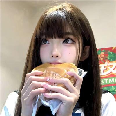 这个警察不太冷
